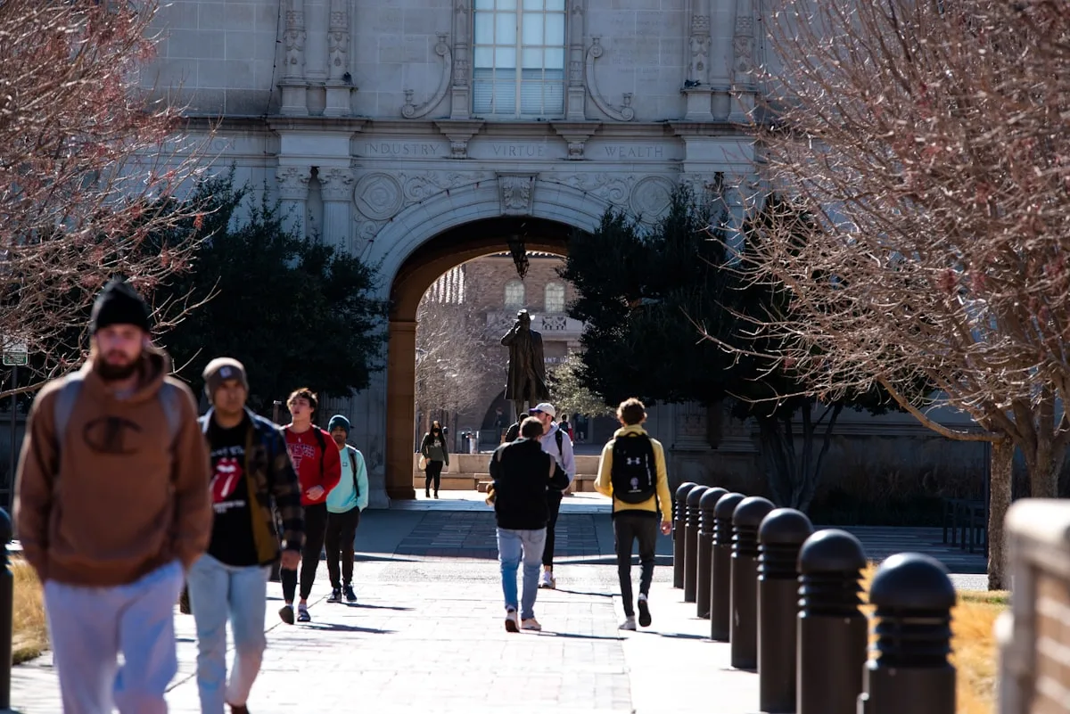 A campus admissions conversation for families evaluating a private high school.